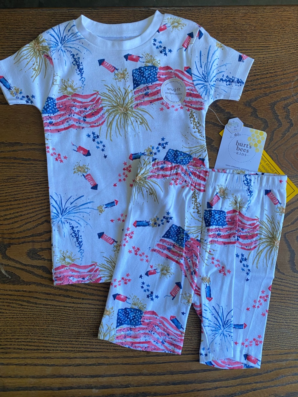 NEW Burts Bees 2-Piece Fireworks Flag Print Pajama Set - White/Red/Blue/Gold